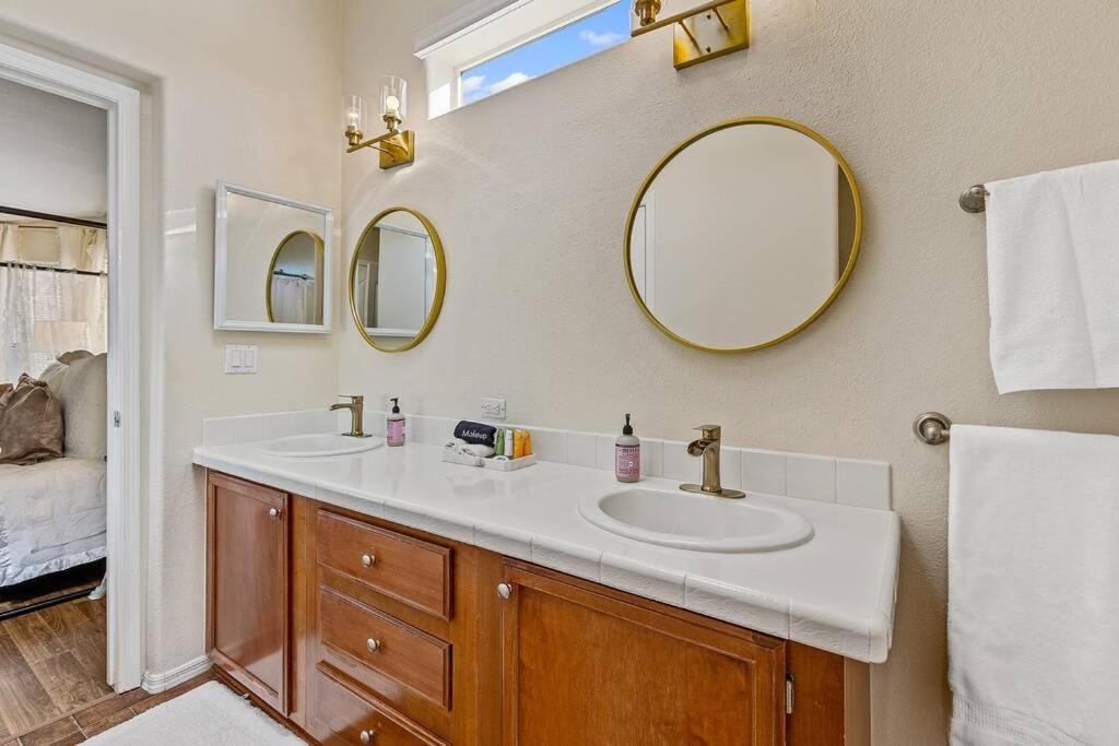 Serene Home- Sleeps 16 - Pet Friendly - Hot Tub - Pool -2 Kitchens! Sedona Exterior foto